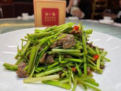 -新一家农家菜(华景新城店)