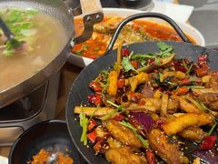 -川堂风·跷脚牛肉·乐山爆炒(宝山日月光店)