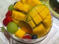 -绿姿鲜奶烘焙(新城花园店)