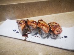 焦糖三文鱼卷-东京屋(武定路店)