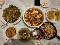 -孔雀云贵川·融合菜(长宁来福士店)