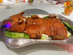 烧乳猪-東海海鲜酒家(中信广场店)