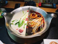 -湊湊火锅·茶憩(上海合生汇店)