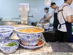 -清真·青瓷香纯汤牛肉面(酒泉路店)