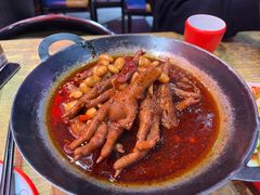 -老闵田螺馆·南昌特色小炒(梦时代店)