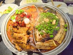 -辣尚瘾·烤鱼·新川菜(牡丹园直营店)