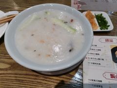 顺德鱼茸粥-赏点粤式点心(广州塔店)