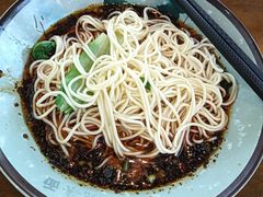-阿依娘镇店豌杂面(三峡广场店)