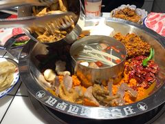 -贤合庄卤味火锅(时代广场店)