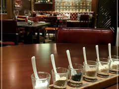 大堂-恰餐厅及酒吧 CHAR Bar & Grill (北京丽都皇冠假日店)