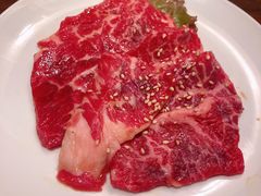 -焼肉まんぐう