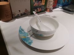 -虹泥小厨(南国花园总店)