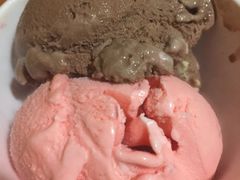 冰激凌-芭提雅Amporn Seafood自助餐厅