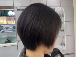 -DO A HAIRSTYLE