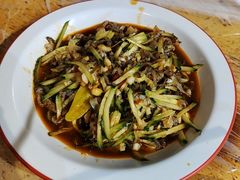 -郑记•不夜城烧烤•龙虾•虾蟹(黄鹤楼店)