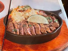 -Chili's Cafe&Bar奇利斯(滨江店)