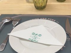 -刀叉遇上筷子中西融合餐厅(和平店)