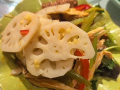 -鑫农夫炒鸡炒虾尾(农业路店)