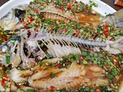 凉拌鲫鱼-艺味深尝(云锦路店)