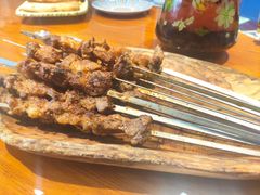-乡村馕坑肉·烧烤·新疆菜·本地人更爱吃(阿勒泰首店)