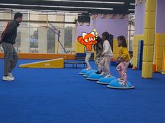 -小小元气运动馆(无锡茂业中心店)