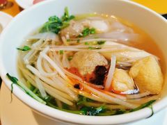 -上海西藏大厦万怡自助餐厅(徐汇店)