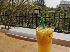 -花苑里咖啡(威远店)