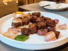 -航空港万怡酒店·万荟轩餐厅(航空港区远航路店)
