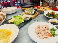 -侬佳蒸菜馆(听潮店)