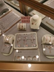 -老凤祥银楼(五角场万达广场店)