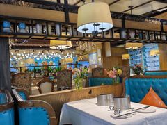 -领鲜活海鲜榴莲自助火锅(东门店)