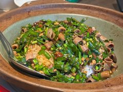 -吕氏焗小鲜•海鲜青岛菜(总店)