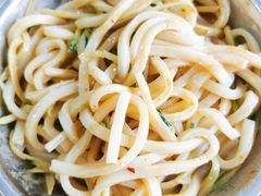 麻酱凉皮-清真老铁家灌汤包