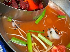 -王奋斗贵州酸汤牛肉火锅