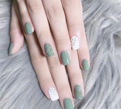 -Pink You美甲美睫纹绣定制中心