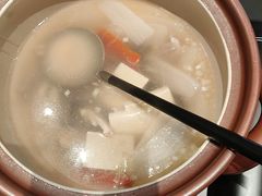 -艳阳天民俗村(公园路店)
