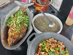 -树厨贵州菜(铜仁花果山店)