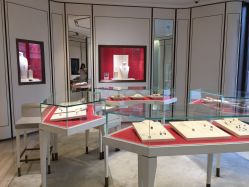 -RUANS阮仕珍珠(北京蓝色港湾店)