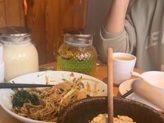 -关东小磨东北菜(上海长风大悦城店)