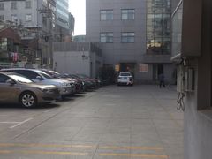 -上海市商贸旅游学校(浦西校区)