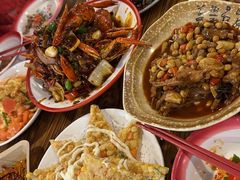 -冶建镜子·老南昌大排档·江西虾王(总店)