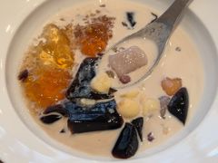 -RUXU入续糖水铺与包(卓悦中心店)