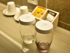 小物-西安大雁塔科技大学地铁站亚朵酒店