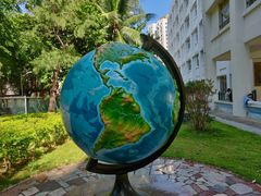 -海口市第一中学