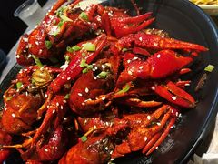 特色油焖大虾-巴厘龙虾·榜首油焖大虾(音乐学院·沿江酒馆店)