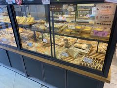 面包甜点陈列柜-BreadTalk面包新语·烘焙蛋糕(海珠丽影广场店)