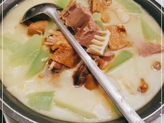 -荷塘秋月·本帮江浙菜(国权路店)