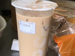 -CoCo都可(光谷天地店)