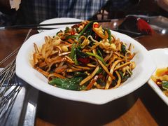 -老兰家传统烧烤炒菜泡馍(小南门店)