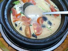 -山坑河鲜(昆仲楼店)